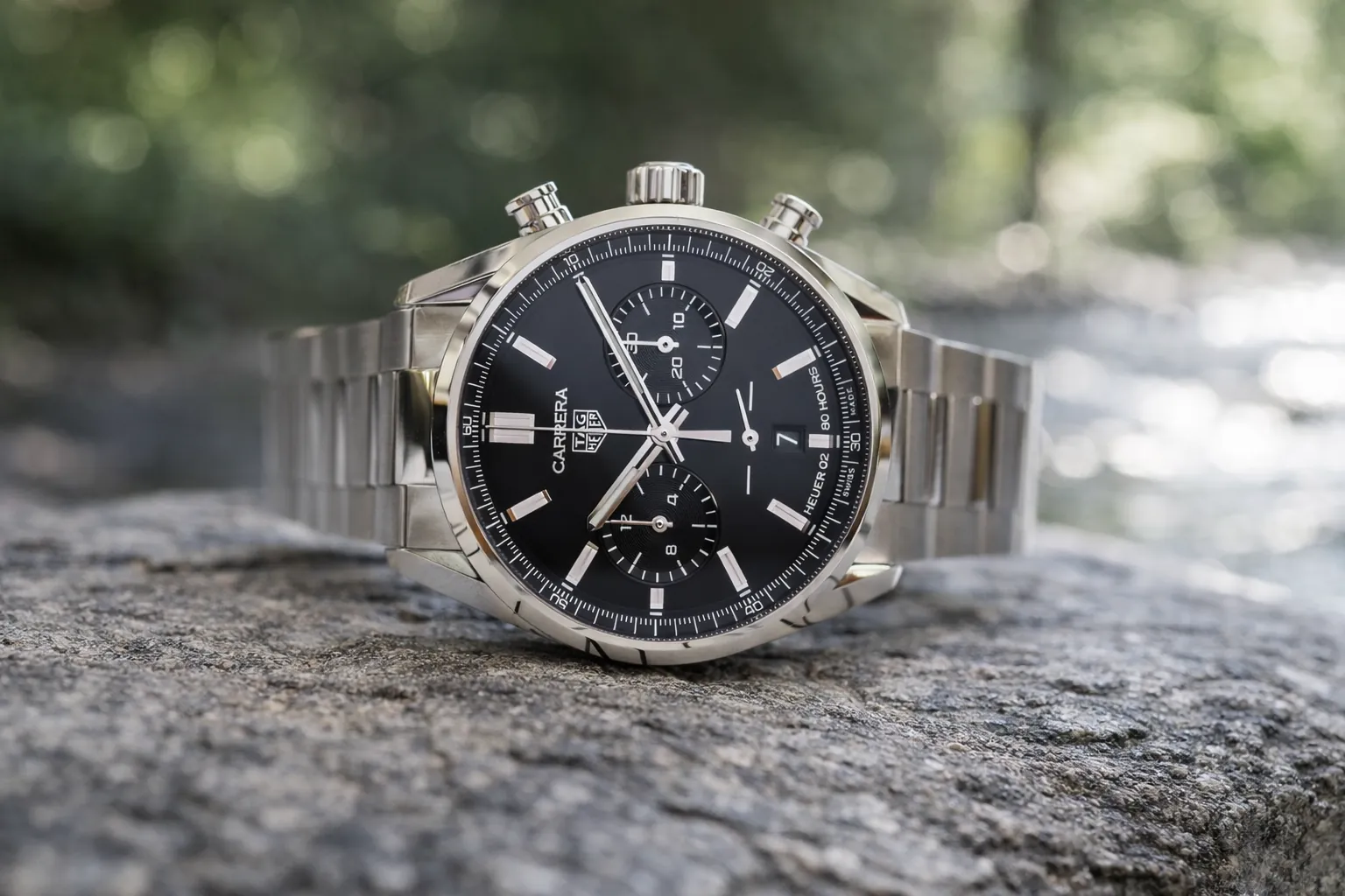 tag heuer carrera chronograph replica watch with black dial and steel bracelet