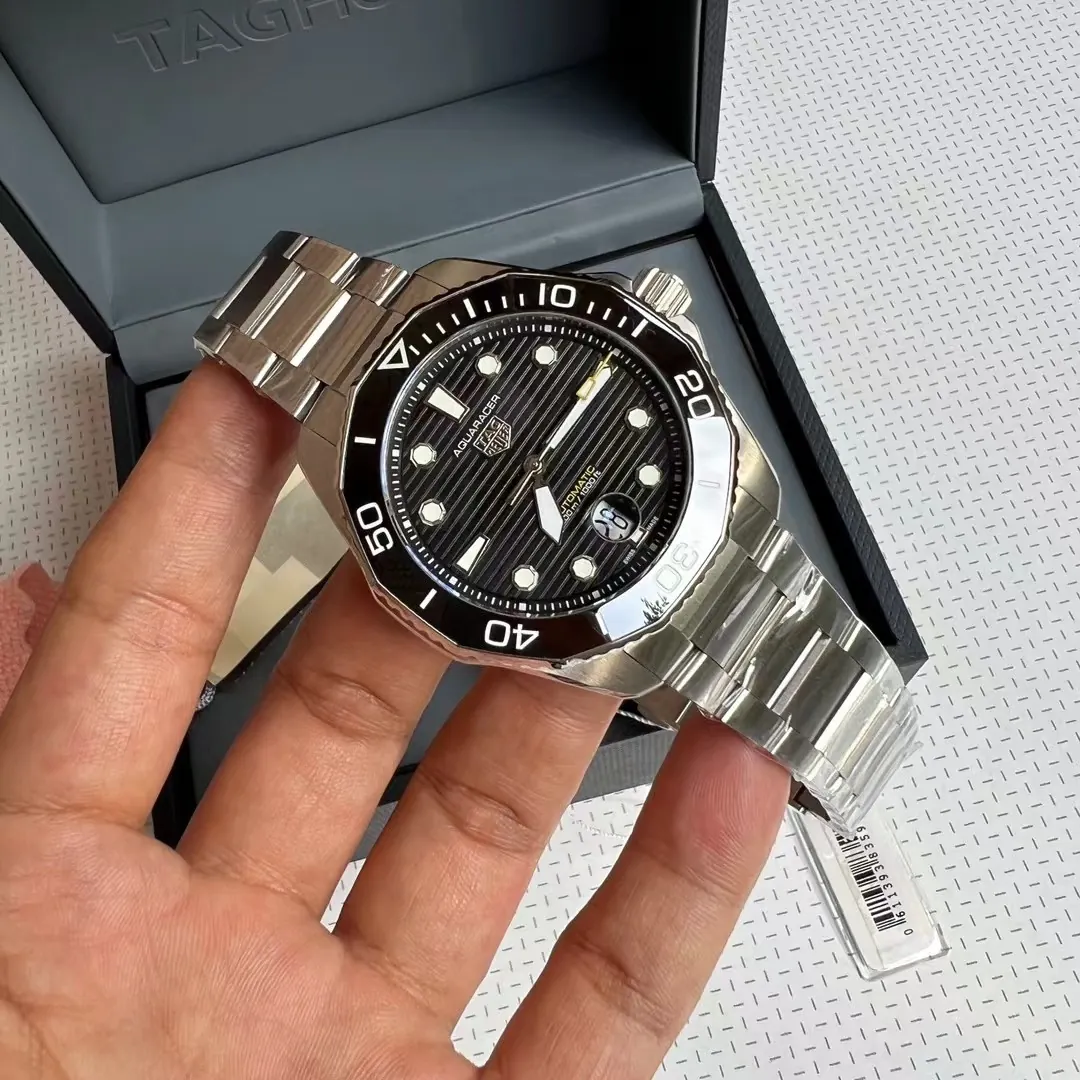 TAG Heuer Aquaracer Professional 300 Automatic Watch 43mm hand