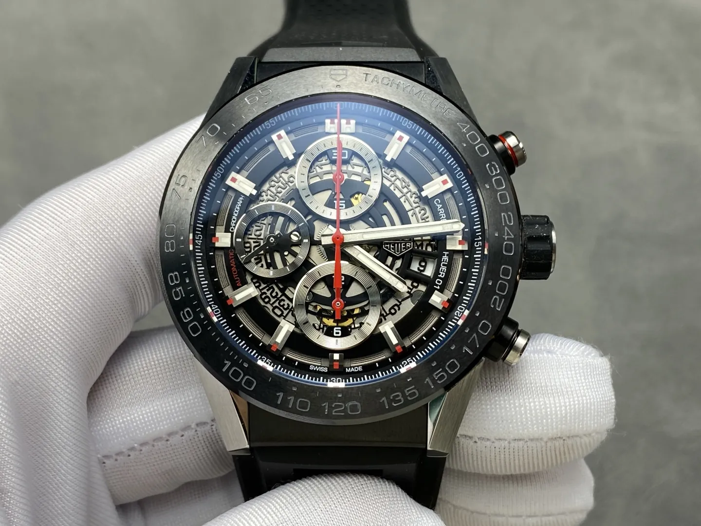 TAG Heuer Carrera Calibre Heuer 01 Automatic Skeleton Dial Men's Watch detail