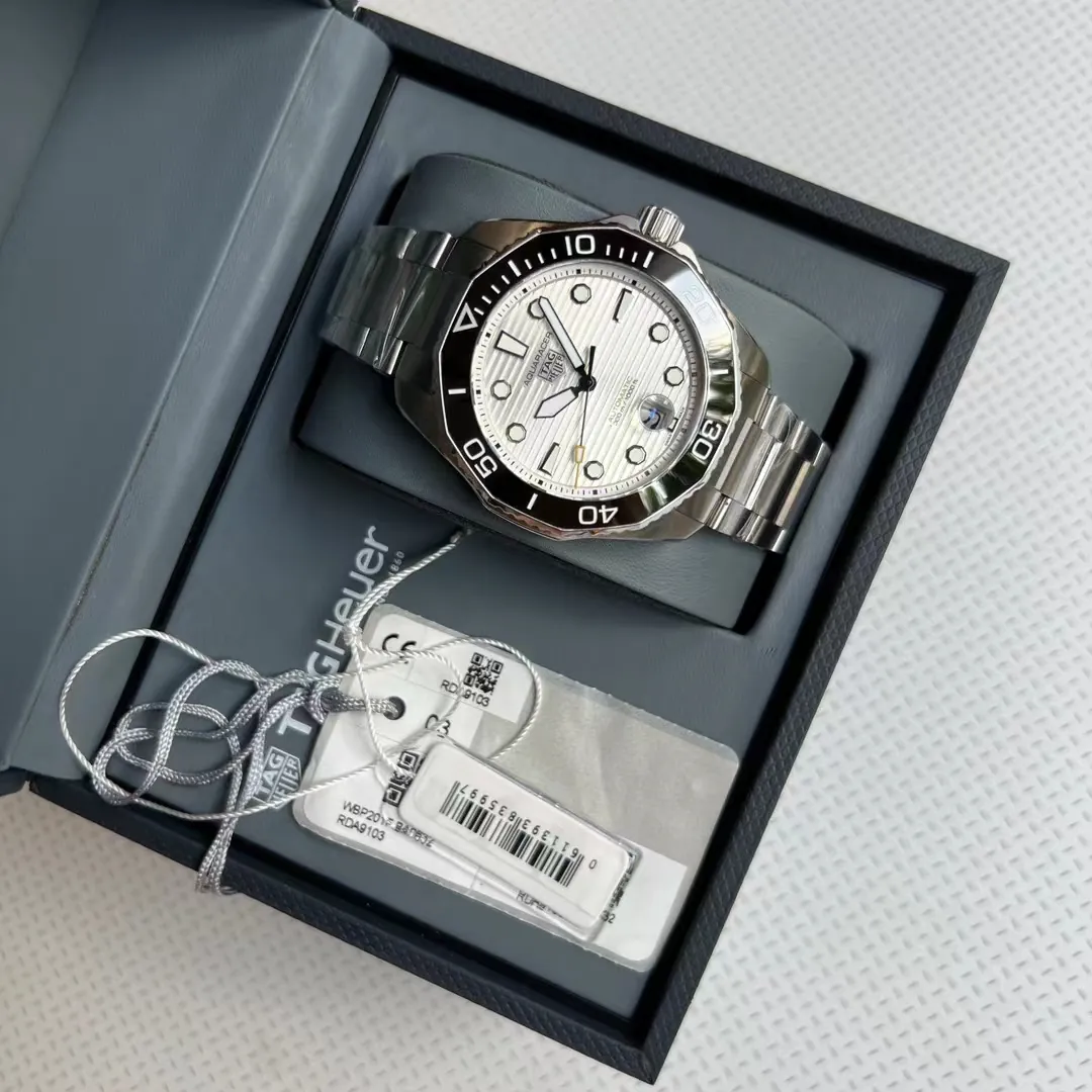 TAG Heuer AQUARACER Professional 300 Calibre 5 Automatic Watch box
