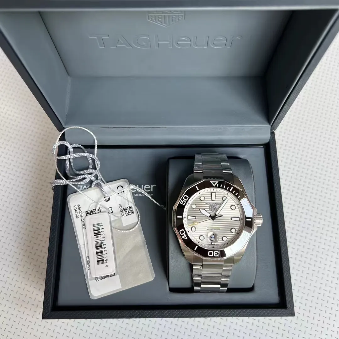 TAG Heuer AQUARACER Professional 300 Calibre 5 Automatic Watch front