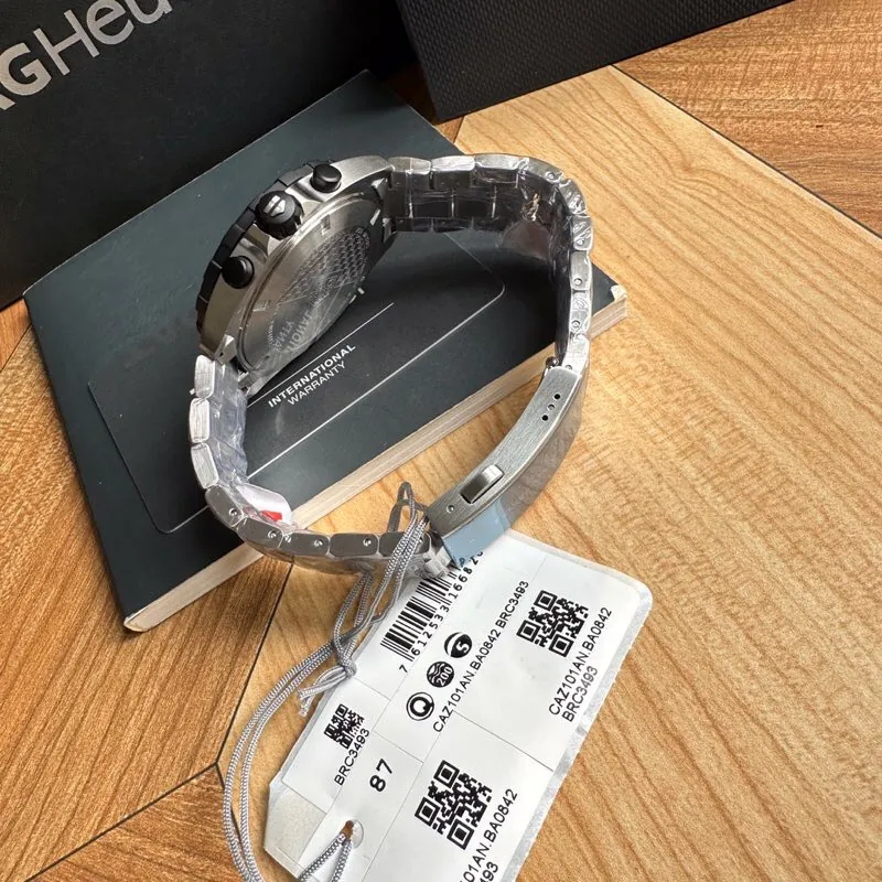 TAG Heuer Formula 1 Chronograph Quartz 43 mm band