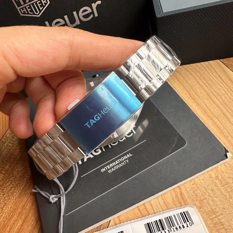 TAG Heuer Formula 1 Chronograph Quartz 43 mm band