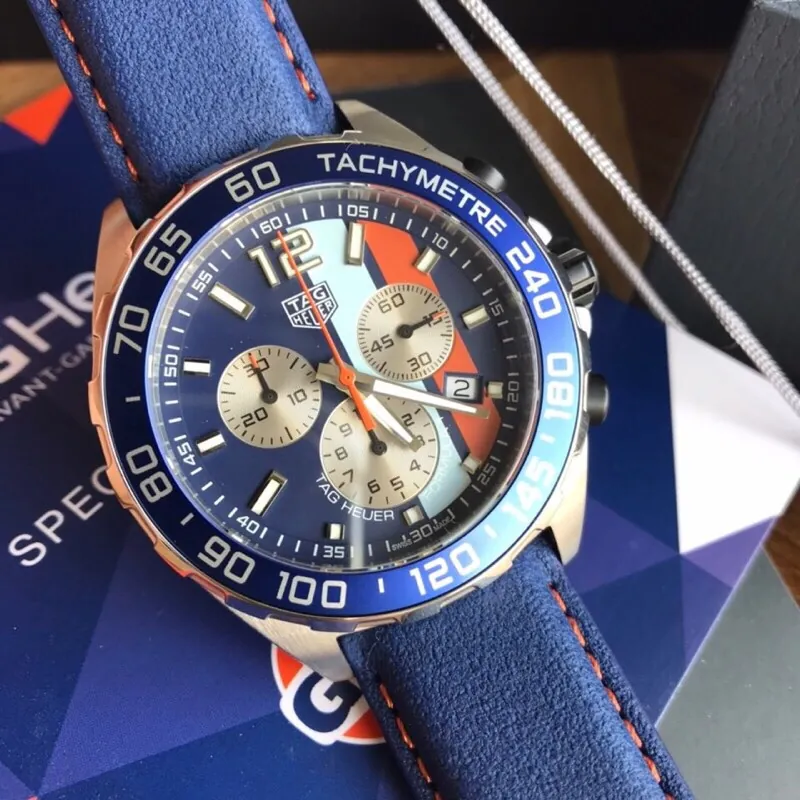 TAG Heuer Formula 1 Chronograph Quartz 43 mm detail