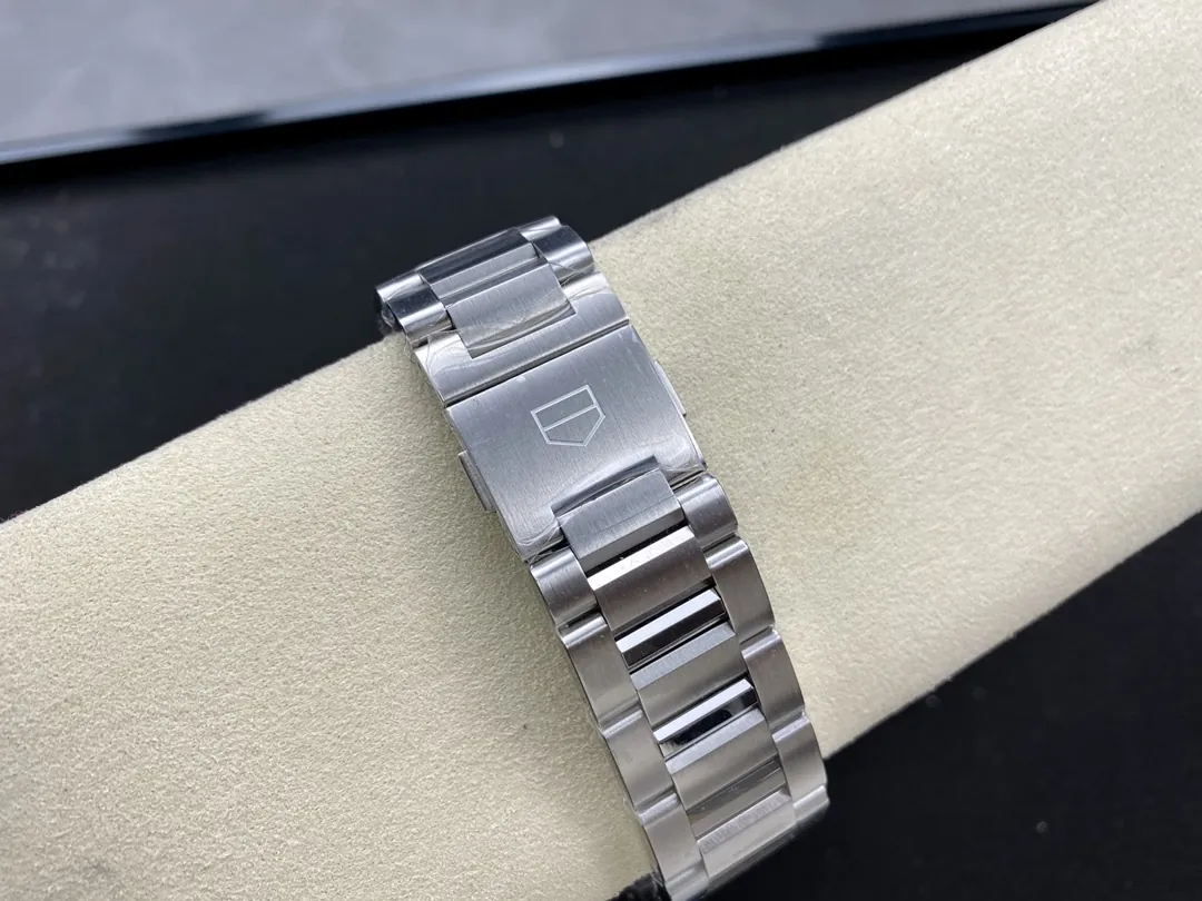 Tag Heuer Carrera Calibre Heuer 01 Automatic Chronograph 43mm band