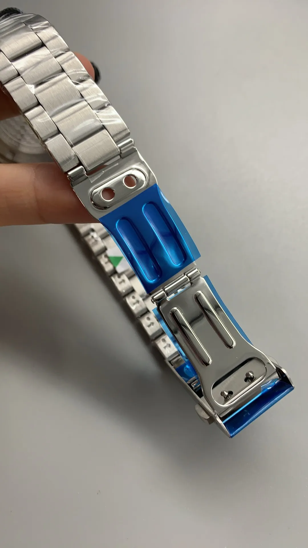 Tag Heuer Formula 1 Quartz WAZ1111.BA0875 Replica Watch buckle