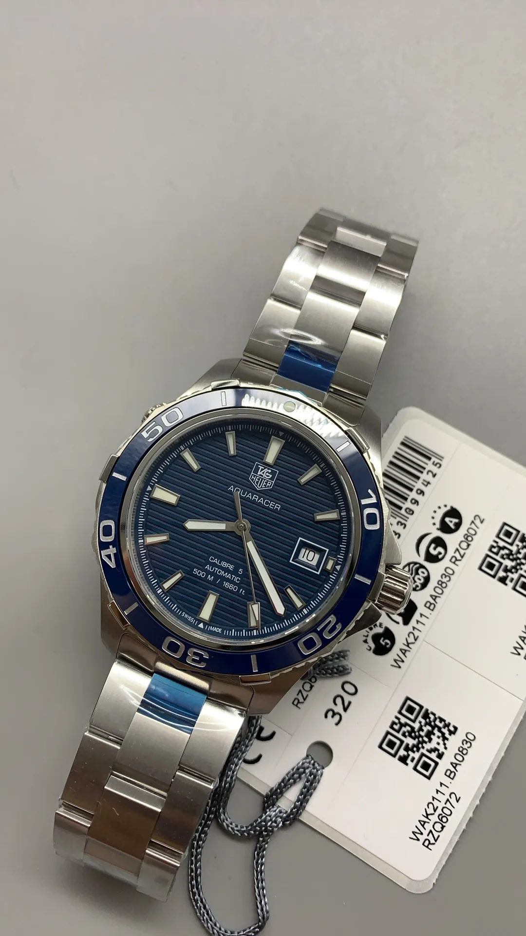 TAG Heuer Aquaracer Calibre 5 500M WAK2111.BA0830 Replica Watch - detail