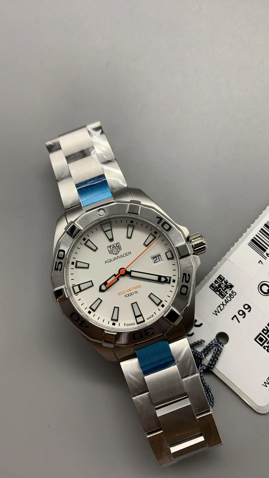 TAG Heuer Aquaracer WBD1111.BA0928 Quartz 41MM Replica Watch - detail
