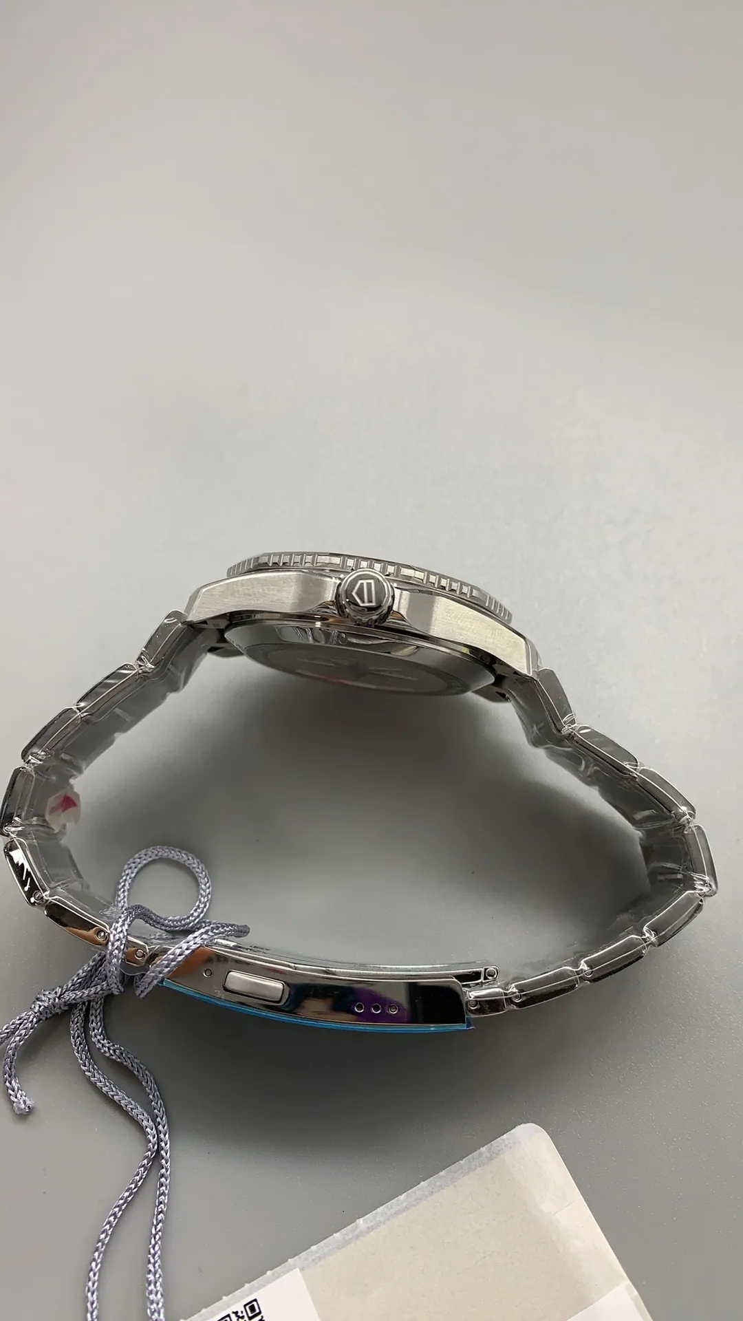 TAG Heuer Aquaracer Professional 200 Date WBP2110.BA0627 Replica Watch crown