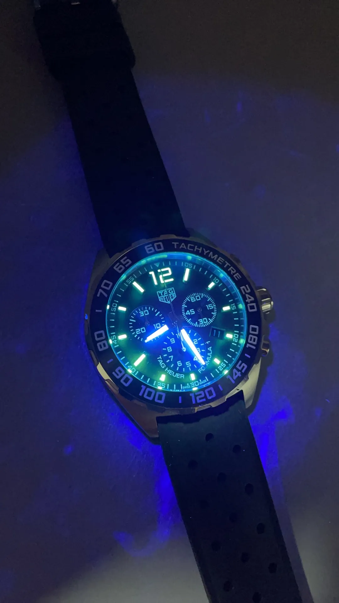 TAG Heuer Formula 1 CAZ1111.FT8023 Replica Chronograph Watch luminous