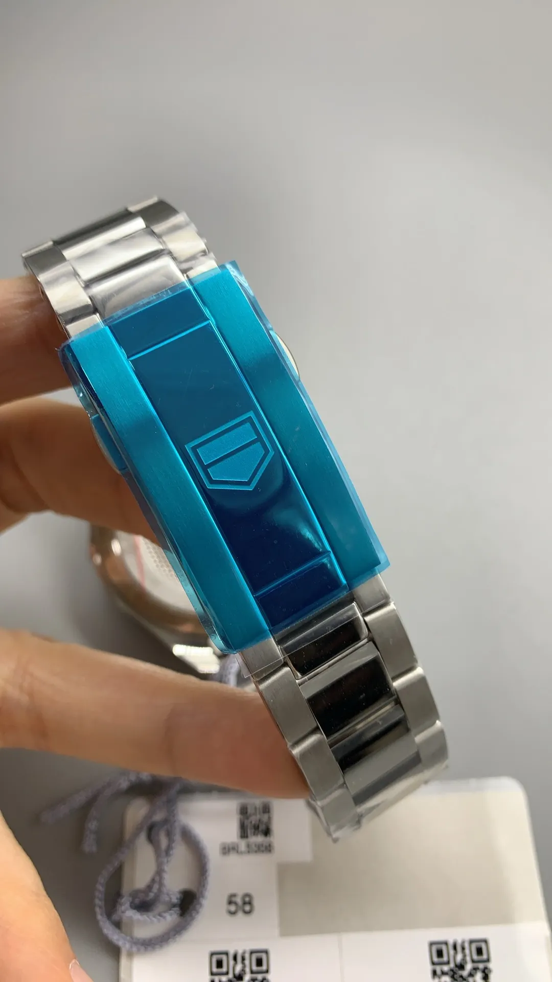 TAG Heuer Aquaracer Professional 200 Date WBP2110.BA0627 Replica Watch buckle