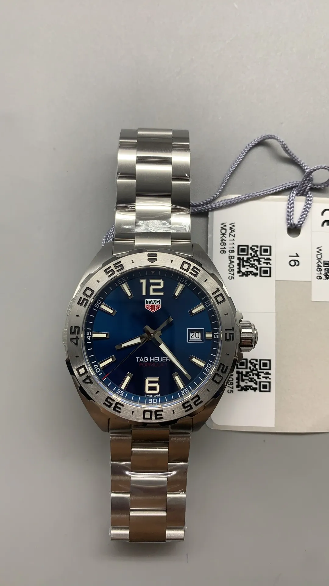TAG Heuer Formula 1 Date WAZ1118.BA0875 Replica Watch front