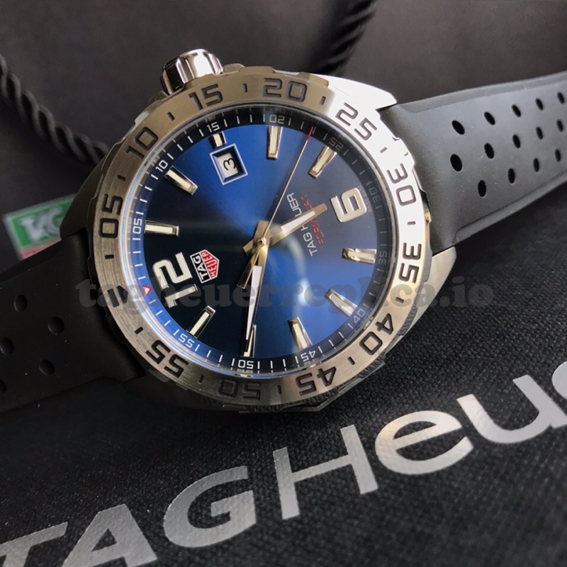 Replica TAG Heuer Formula 1 WAZ1118.FT8023 44mm Blue Sunburst Dial - Front 6
