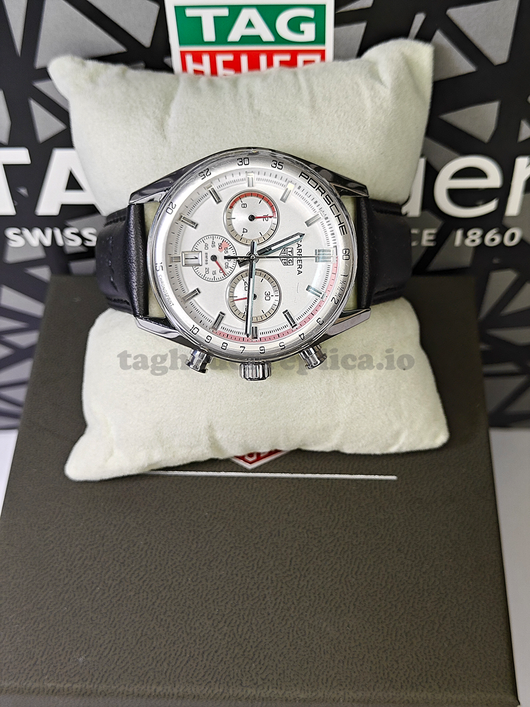 Replica TAG Heuer Formula 1 CBS2011.FC6529 42mm Silver Grain Dial - Front 4
