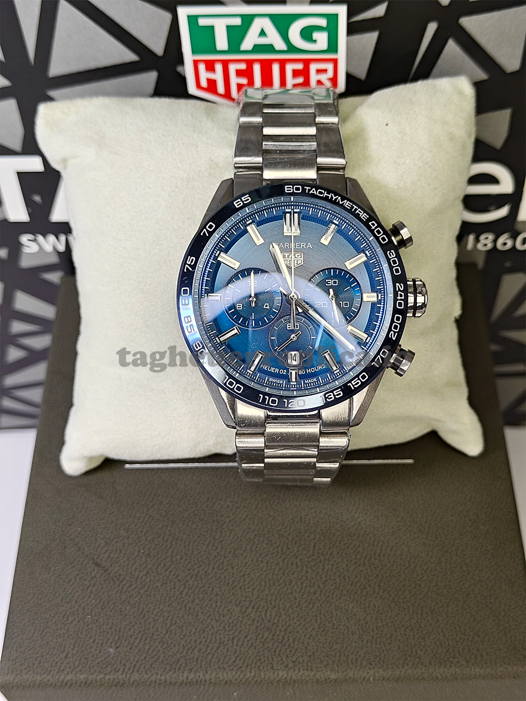Replica TAG Heuer Carrera CBN2A1A.BA0643 44mm Blue Brushed Dial - Front 1
